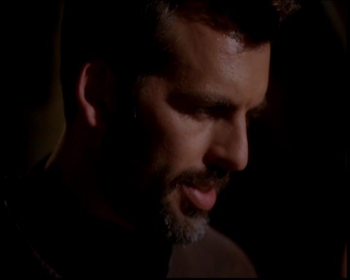 Charmed-Online-dot-722SomethingWiccaThisWayGoes0503.jpg