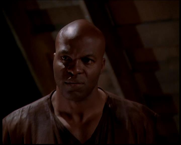 Charmed-Online-dot-722SomethingWiccaThisWayGoes0506.jpg