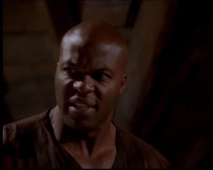 Charmed-Online-dot-722SomethingWiccaThisWayGoes0507.jpg