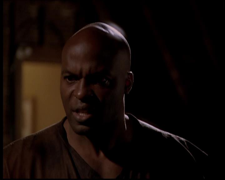 Charmed-Online-dot-722SomethingWiccaThisWayGoes0510.jpg