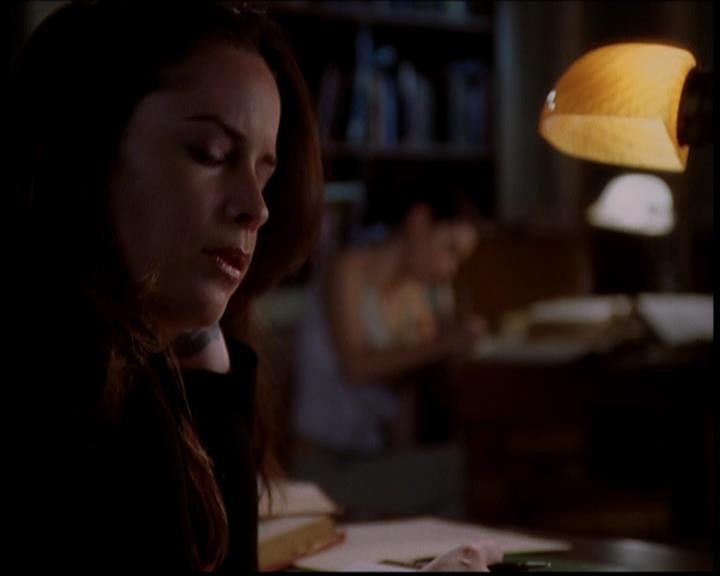 Charmed-Online-dot-722SomethingWiccaThisWayGoes0558.jpg