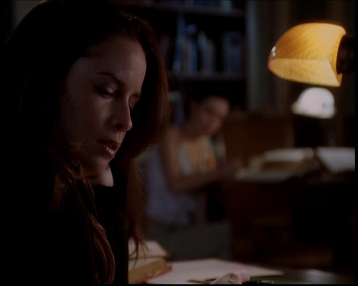 Charmed-Online-dot-722SomethingWiccaThisWayGoes0560.jpg