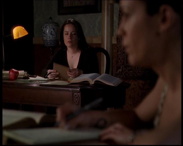 Charmed-Online-dot-722SomethingWiccaThisWayGoes0579.jpg