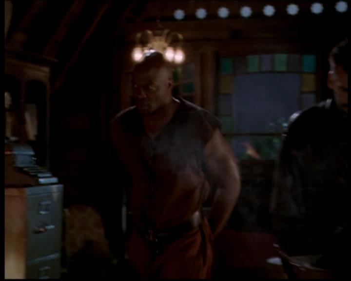 Charmed-Online-dot-722SomethingWiccaThisWayGoes0719.jpg
