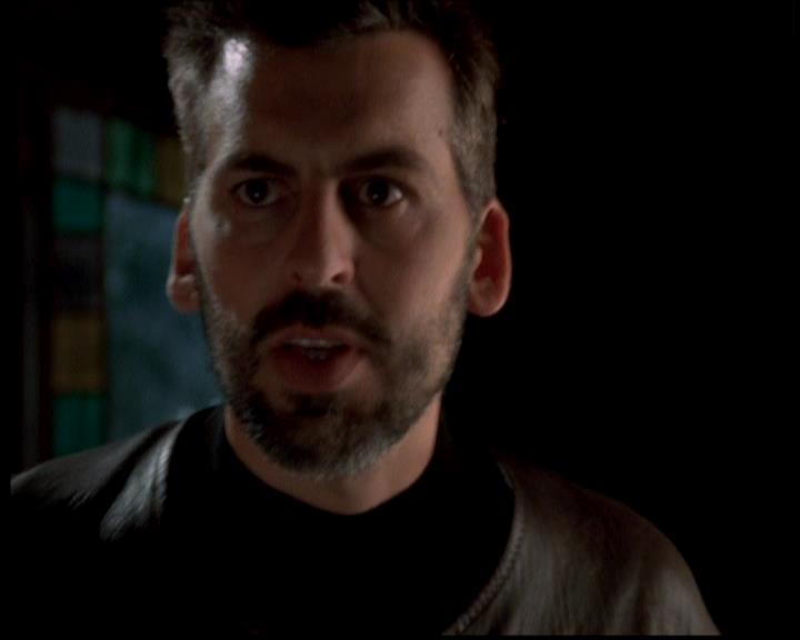 Charmed-Online-dot-722SomethingWiccaThisWayGoes0733.jpg