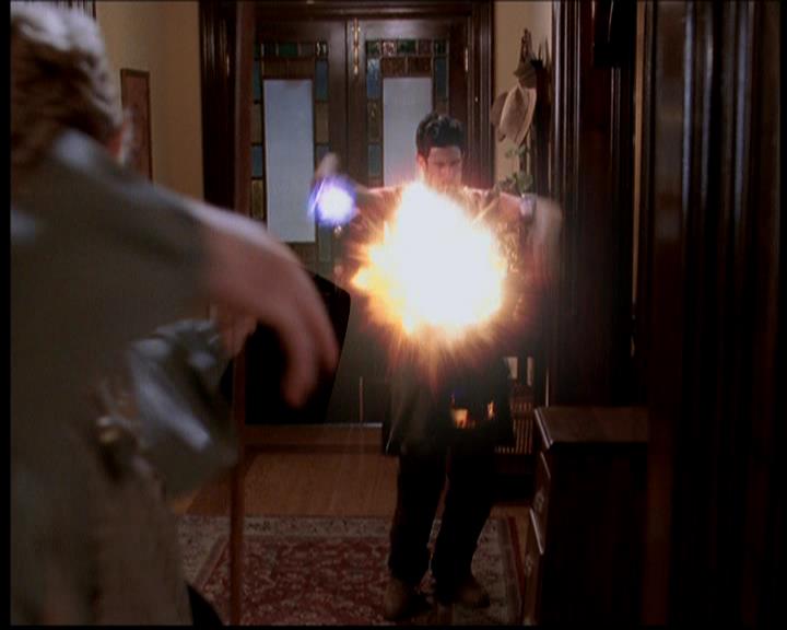 Charmed-Online-dot-722SomethingWiccaThisWayGoes0742.jpg