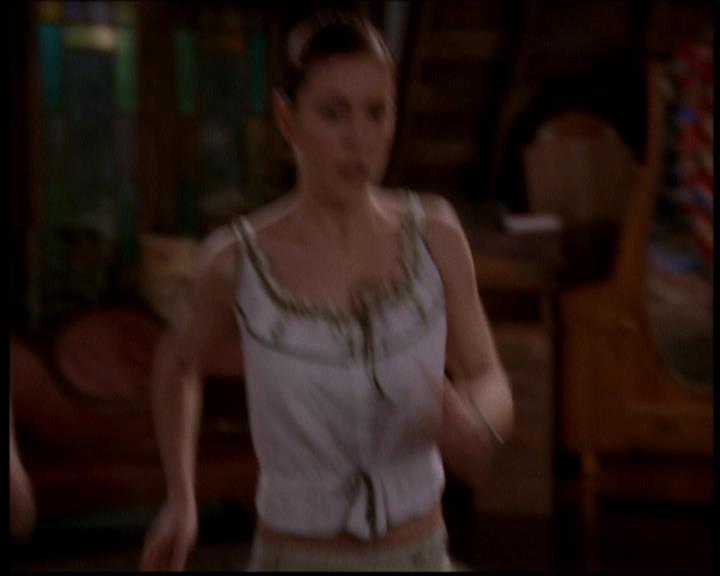 Charmed-Online-dot-722SomethingWiccaThisWayGoes0810.jpg