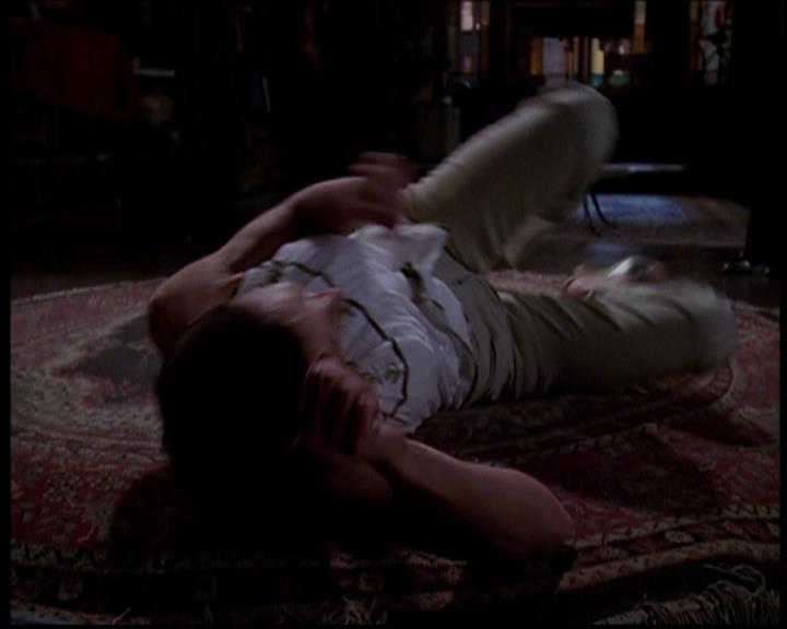 Charmed-Online-dot-722SomethingWiccaThisWayGoes0812.jpg