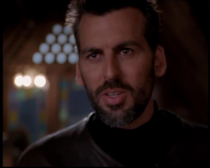 Charmed-Online-dot-722SomethingWiccaThisWayGoes0848.jpg
