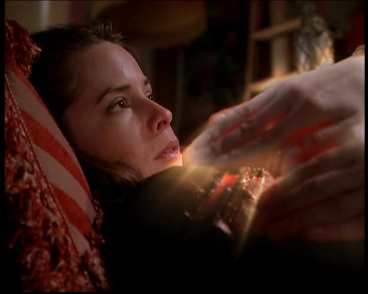 Charmed-Online-dot-722SomethingWiccaThisWayGoes0857.jpg