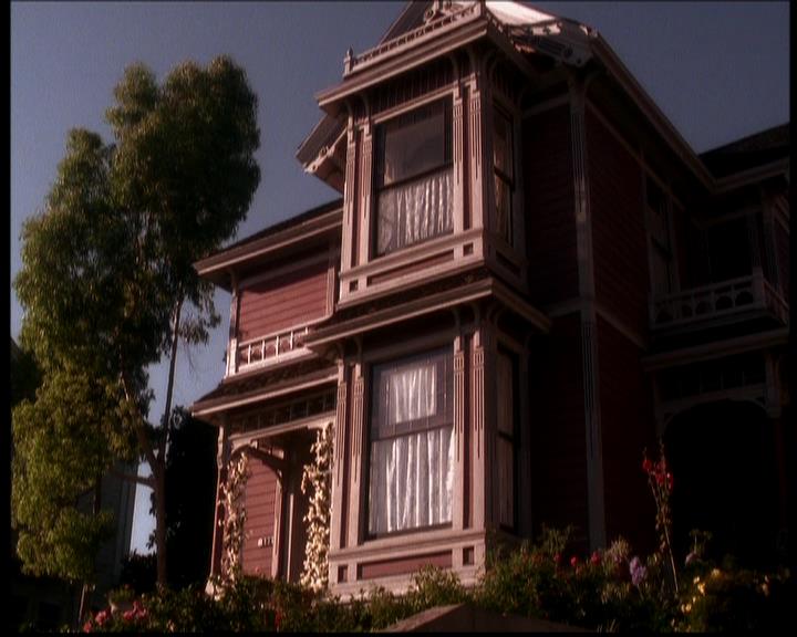 Charmed-Online-dot-722SomethingWiccaThisWayGoes0976.jpg