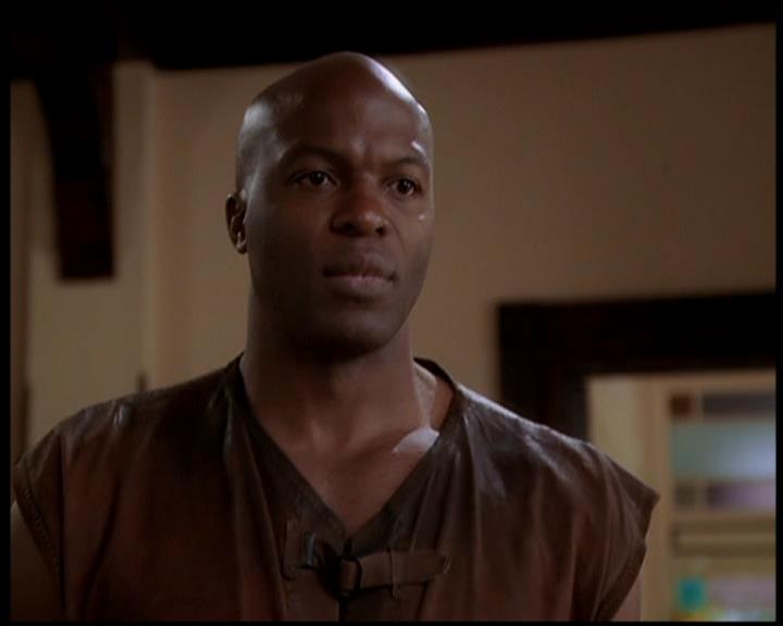 Charmed-Online-dot-722SomethingWiccaThisWayGoes0984.jpg