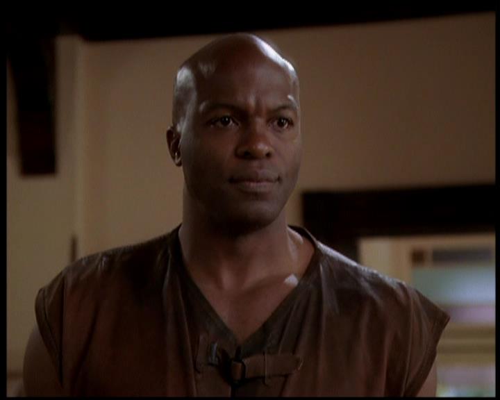 Charmed-Online-dot-722SomethingWiccaThisWayGoes0985.jpg
