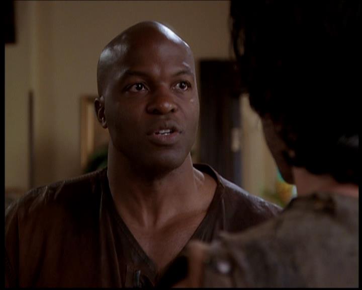 Charmed-Online-dot-722SomethingWiccaThisWayGoes1000.jpg
