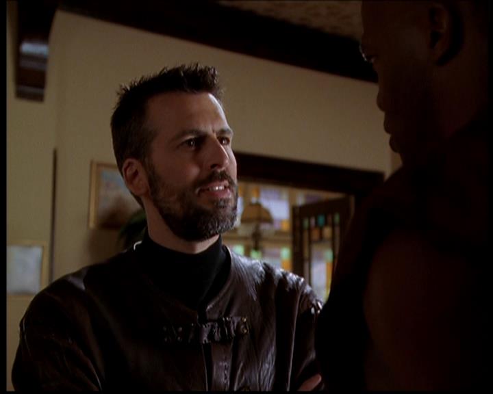 Charmed-Online-dot-722SomethingWiccaThisWayGoes1034.jpg