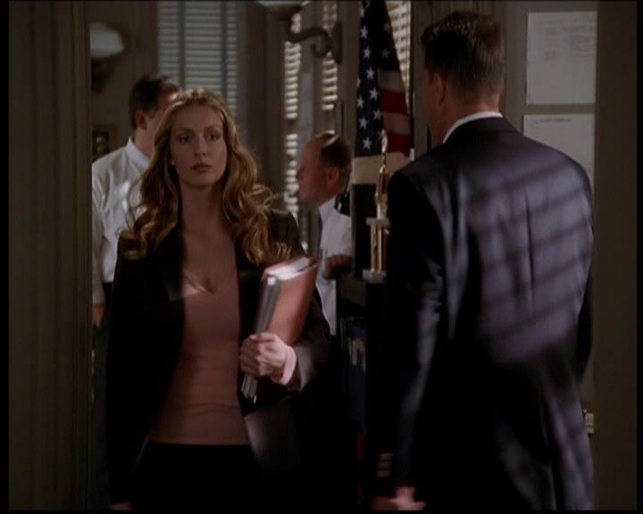 Charmed-Online-dot-722SomethingWiccaThisWayGoes1057.jpg
