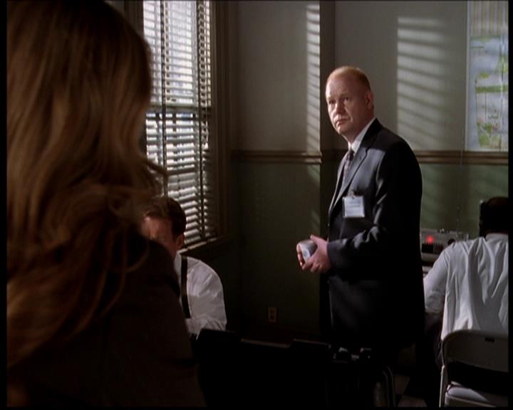 Charmed-Online-dot-722SomethingWiccaThisWayGoes1103.jpg Charmed-Online-dot-722SomethingWiccaThisWayGoes1103.jpg