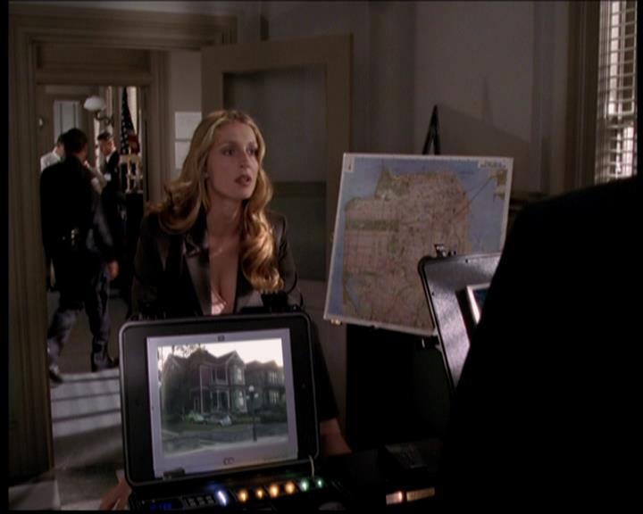 Charmed-Online-dot-722SomethingWiccaThisWayGoes1105.jpg