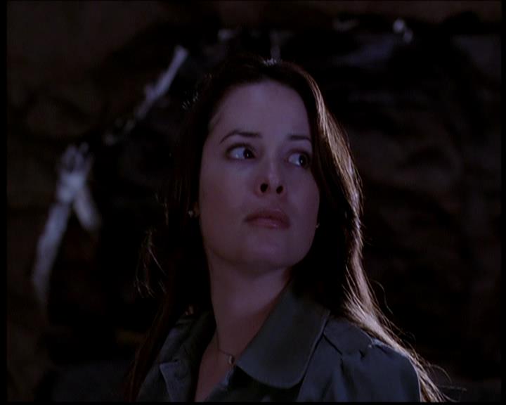 Charmed-Online-dot-722SomethingWiccaThisWayGoes1124.jpg