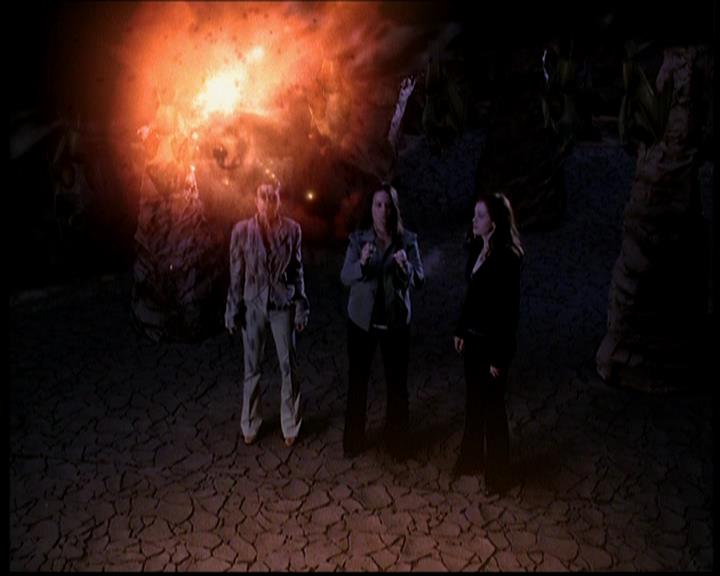 Charmed-Online-dot-722SomethingWiccaThisWayGoes1129.jpg