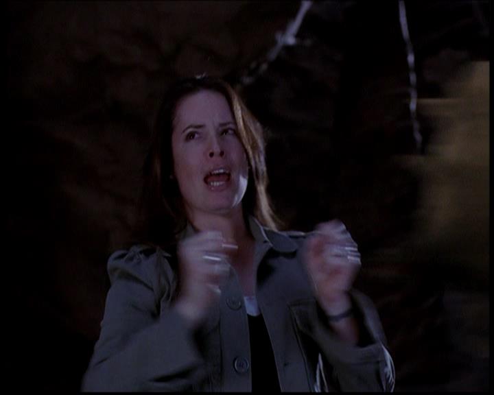 Charmed-Online-dot-722SomethingWiccaThisWayGoes1137.jpg