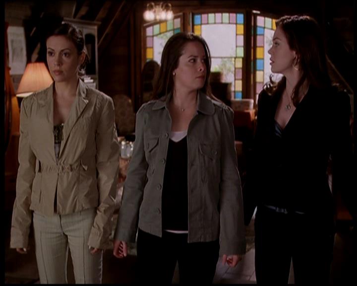 Charmed-Online-dot-722SomethingWiccaThisWayGoes1195.jpg