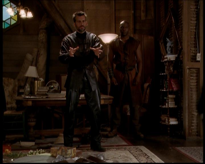 Charmed-Online-dot-722SomethingWiccaThisWayGoes1218.jpg