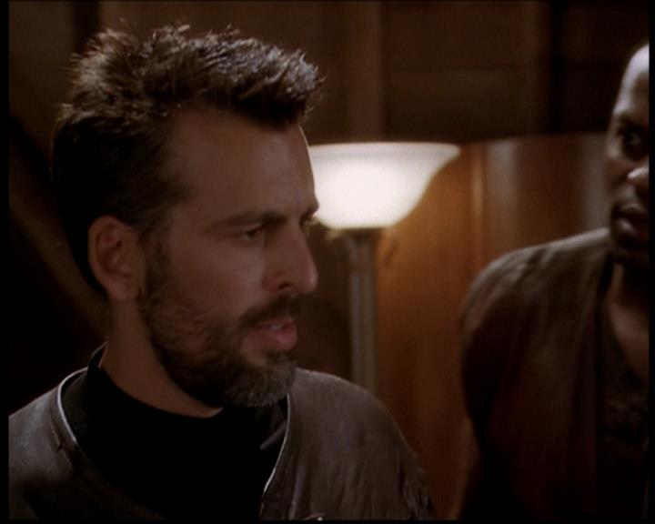 Charmed-Online-dot-722SomethingWiccaThisWayGoes1225.jpg