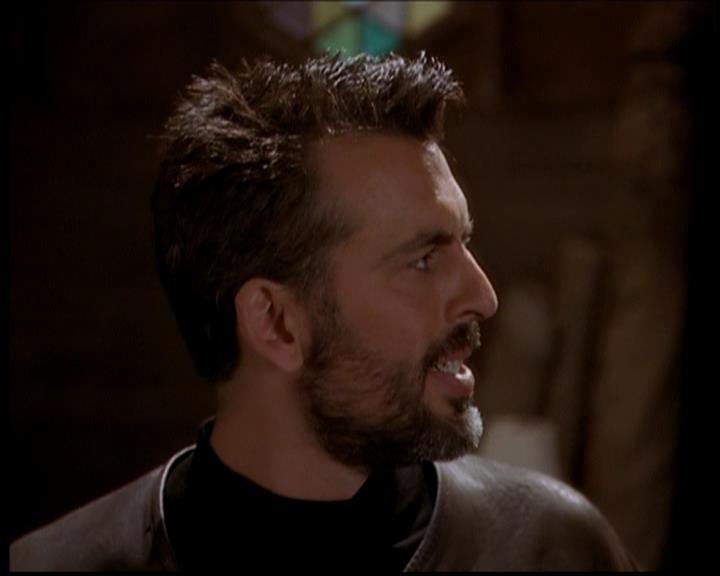 Charmed-Online-dot-722SomethingWiccaThisWayGoes1228.jpg