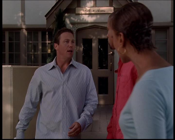 Charmed-Online-dot-722SomethingWiccaThisWayGoes1427.jpg Charmed-Online-dot-722SomethingWiccaThisWayGoes1427.jpg