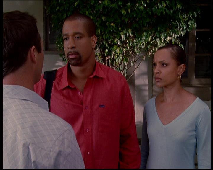 Charmed-Online-dot-722SomethingWiccaThisWayGoes1435.jpg