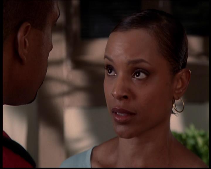 Charmed-Online-dot-722SomethingWiccaThisWayGoes1490.jpg