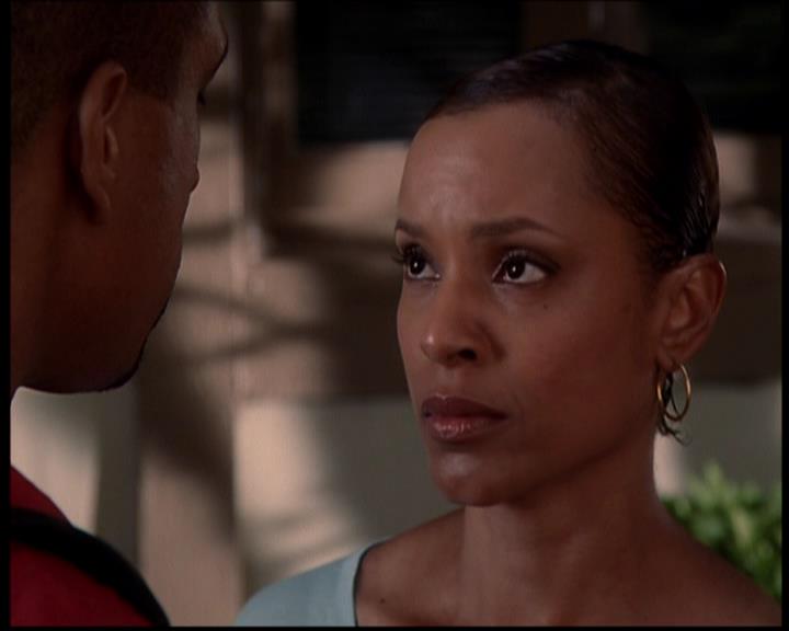 Charmed-Online-dot-722SomethingWiccaThisWayGoes1494.jpg