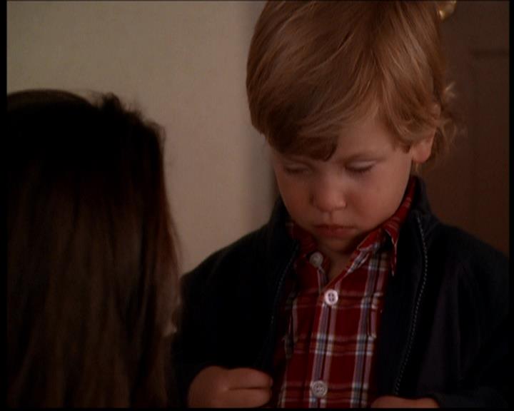 Charmed-Online-dot-722SomethingWiccaThisWayGoes1626.jpg