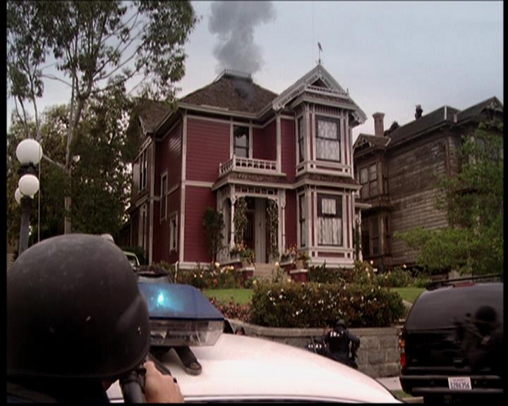 Charmed-Online-dot-722SomethingWiccaThisWayGoes1938.jpg