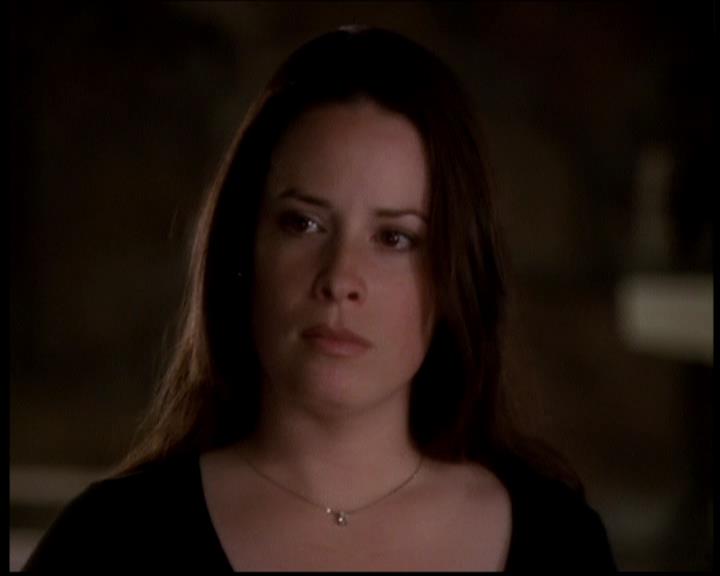 Charmed-Online-dot-722SomethingWiccaThisWayGoes1979.jpg