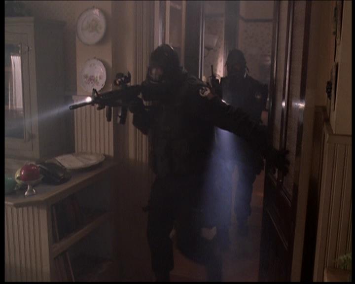 Charmed-Online-dot-722SomethingWiccaThisWayGoes2056.jpg