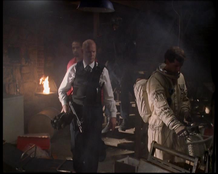Charmed-Online-dot-722SomethingWiccaThisWayGoes2092.jpg