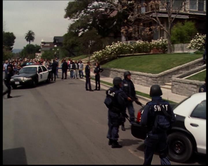 Charmed-Online-dot-722SomethingWiccaThisWayGoes2141.jpg