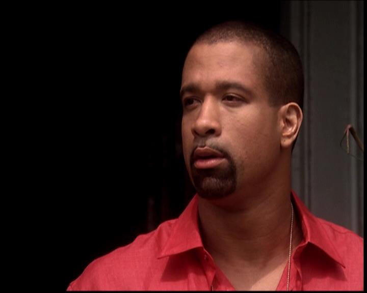Charmed-Online-dot-722SomethingWiccaThisWayGoes2259.jpg