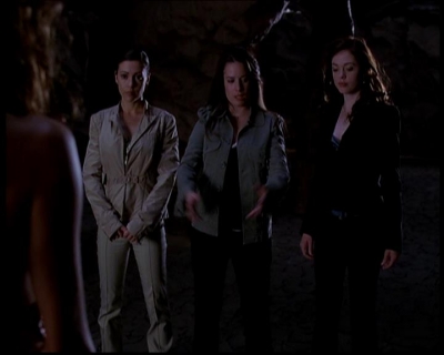 Charmed-Online-dot-722SomethingWiccaThisWayGoes1170.jpg