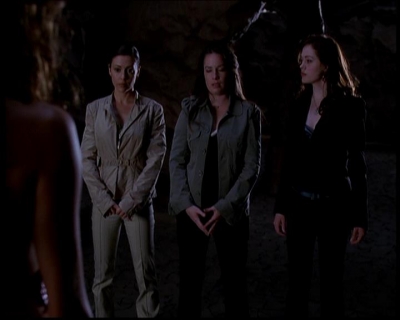 Charmed-Online-dot-722SomethingWiccaThisWayGoes1171.jpg