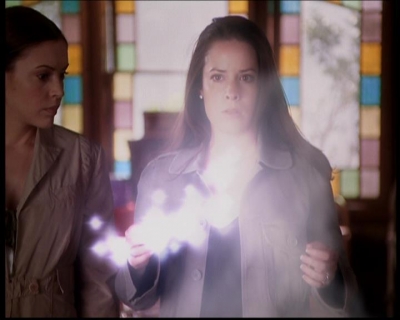 Charmed-Online-dot-722SomethingWiccaThisWayGoes1205.jpg