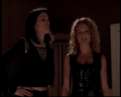 Charmed-Online-dot-722SomethingWiccaThisWayGoes1515.jpg