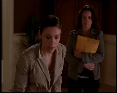 Charmed-Online-dot-722SomethingWiccaThisWayGoes1551.jpg