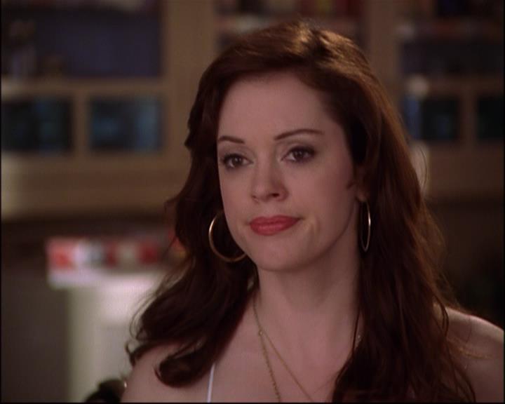 Charmed-Online_dot_net-8x01StillCharmedAndKicking0137.jpg