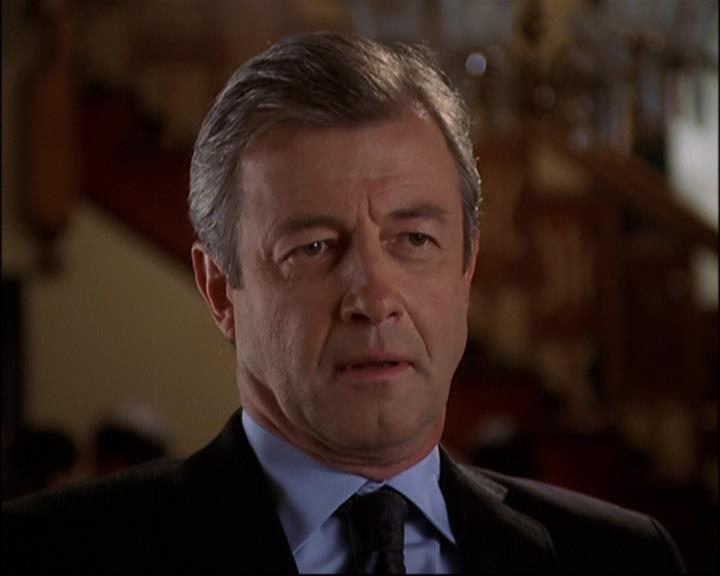 Charmed-Online_dot_net-8x01StillCharmedAndKicking0386.jpg