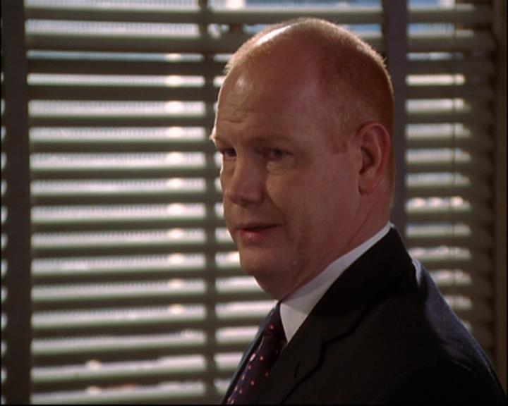 Charmed-Online_dot_net-8x01StillCharmedAndKicking0496.jpg