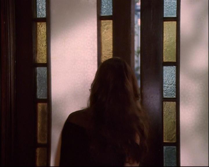 Charmed-Online_dot_net-8x01StillCharmedAndKicking0568.jpg