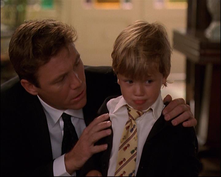 Charmed-Online_dot_net-8x01StillCharmedAndKicking0593.jpg